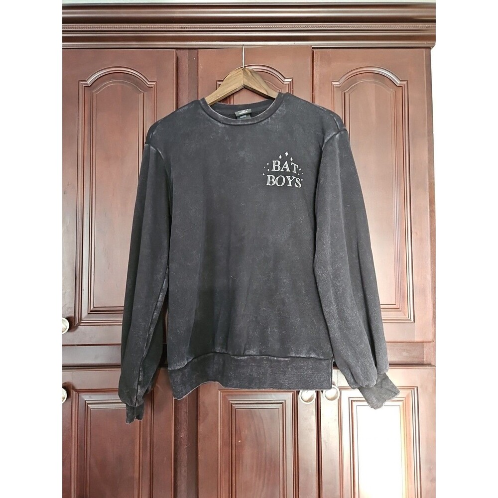 Black Sweatshirt by